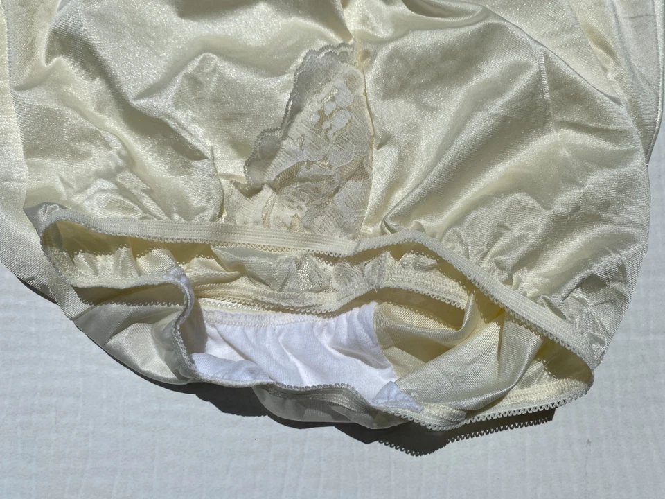 Bragas Vanity Fair Brief Nylon Abuela Talla 10/3XL NUEVAS Amarillo Brillo Encaje Panty Foto 4 de 4