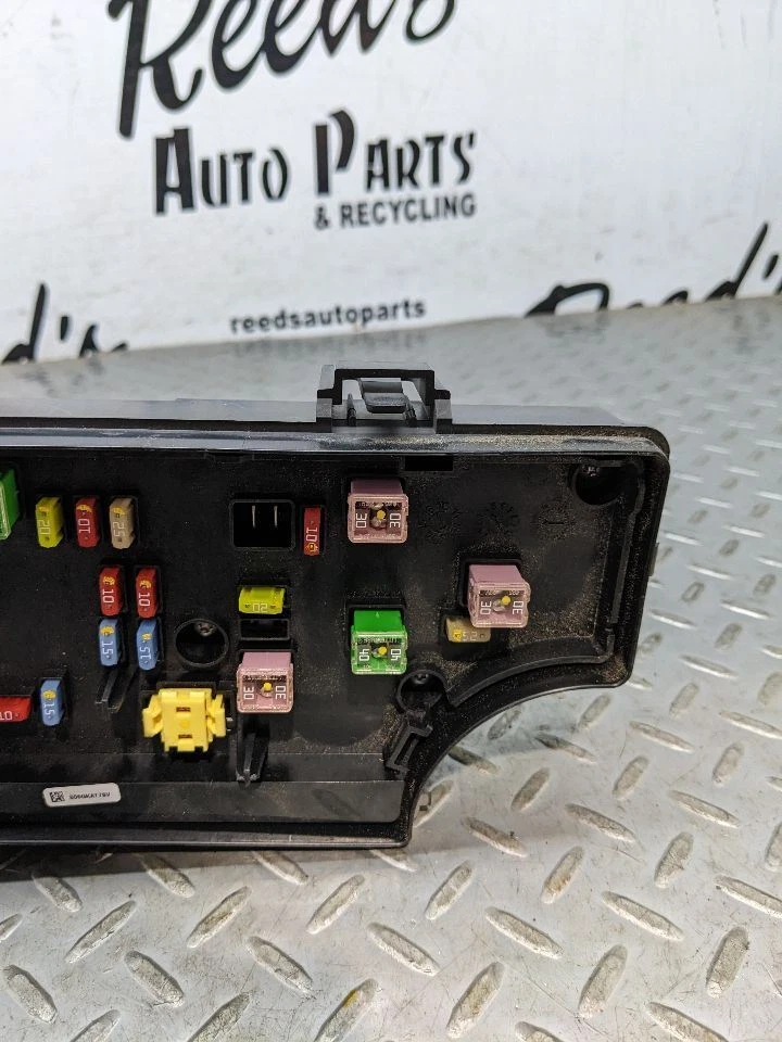 11 12 13 14 CHRYSLER 200 MÓDULO DE CONTROL DE CARROCERÍA TOTALMENTE INTEGRADO 04692346AD 42557 Foto 4 de 4