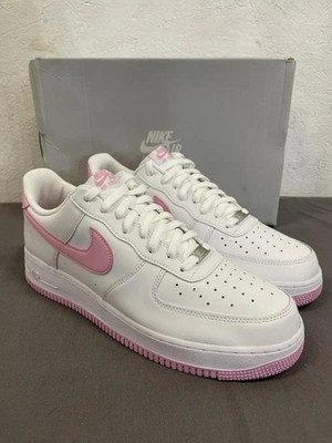 Nike Air Force 1  07 Bubblegum White Pink Rise Men s 13 New w/ Damaged Box