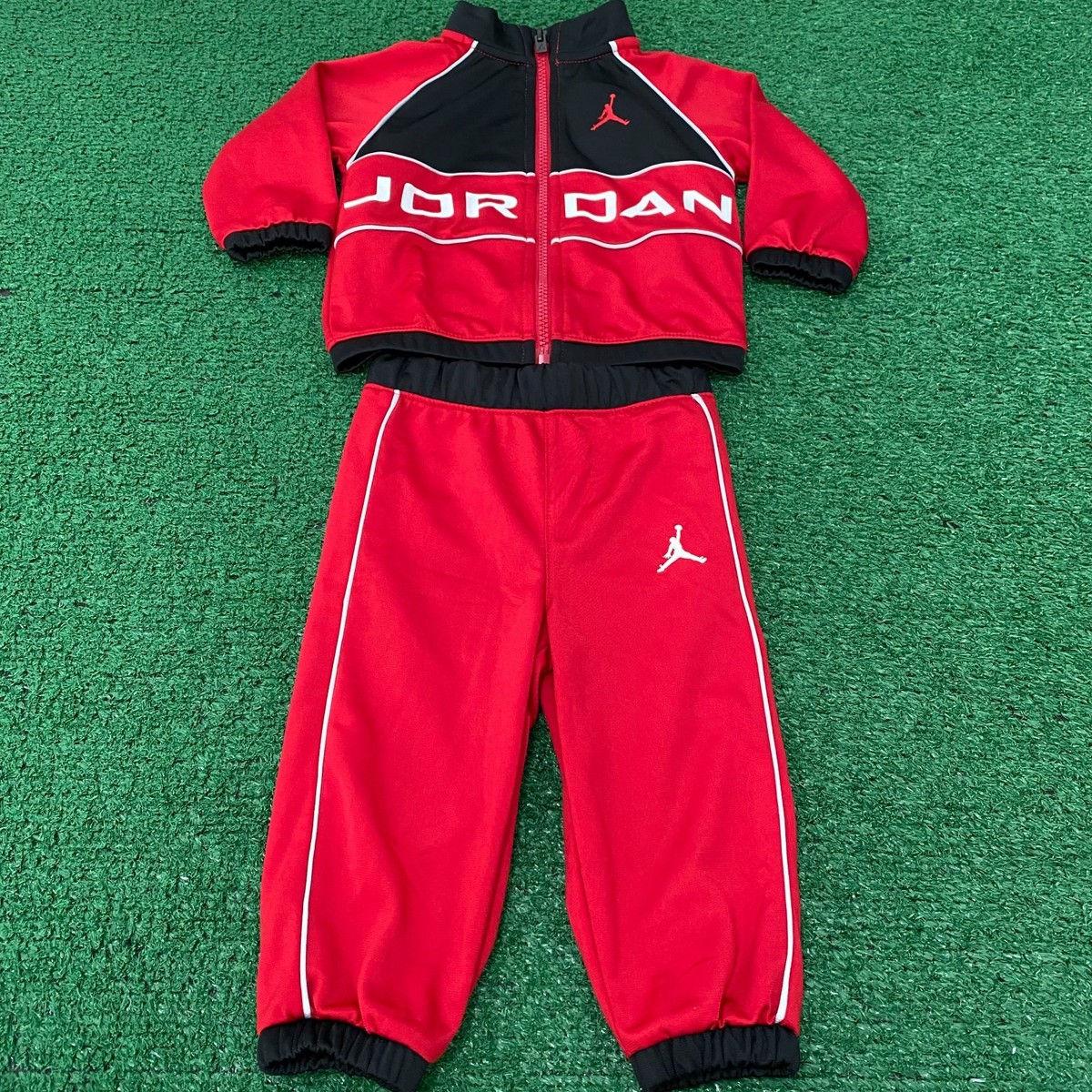 Size 12M - Air Jordan 2 Piece Tracksuit Kids Gym Red Long Sleeve