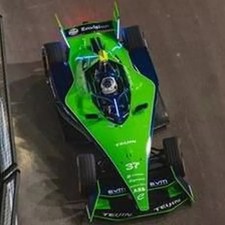 1/43 Spark Envision Racing Formula E 6th Diriyah ePrix N. Cassidy #37 S6757