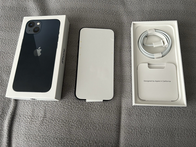Apple iPhone 13 - 128 GB - Midnight (Unlocked) for sale online | eBay