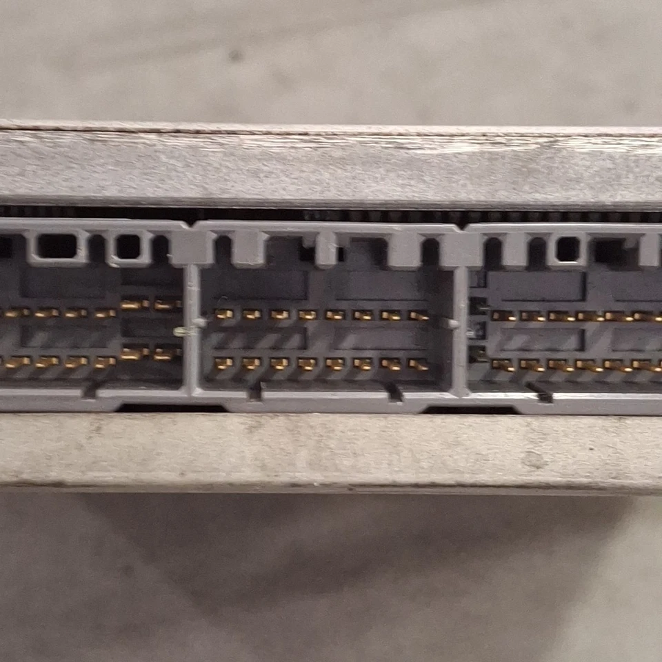 Toyota Previa 1994 ECU/ECM 89661-28320 Foto 4 de 4