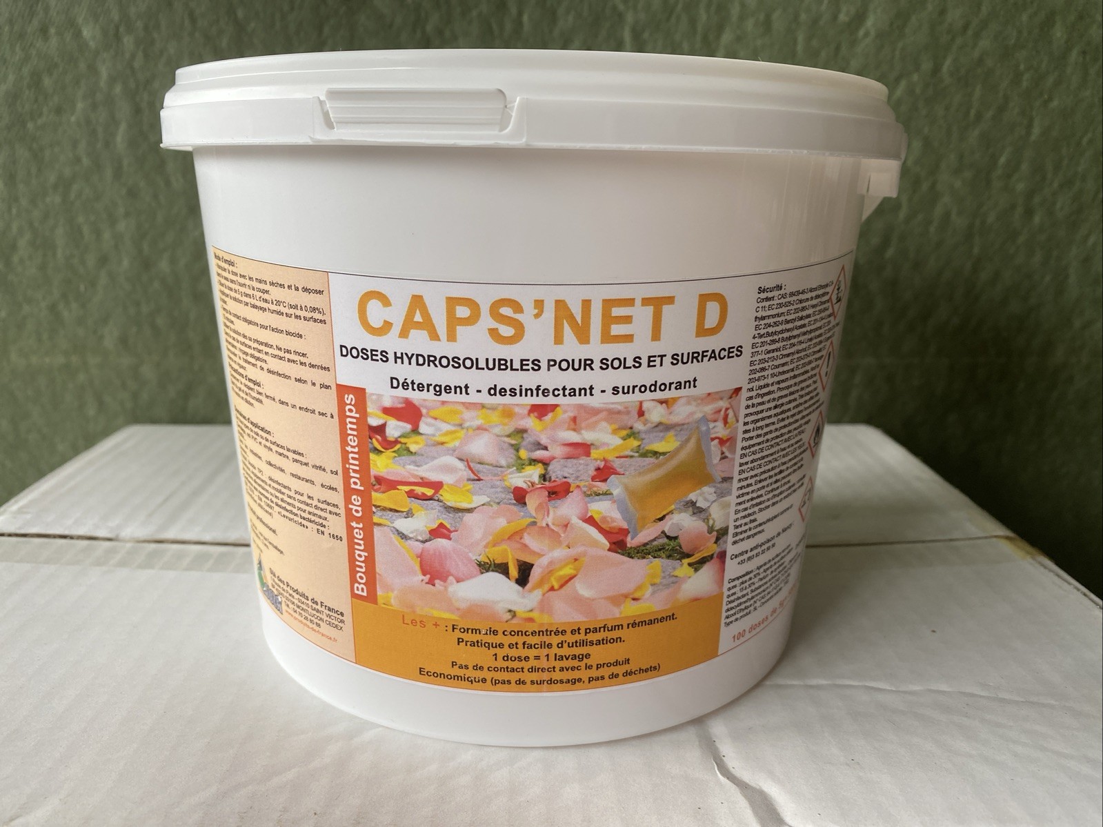 Désinfectant Surodorant CAPS'NET D Nettoyant Tri-Action en Capsules