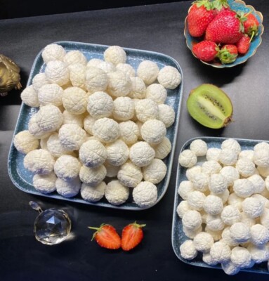 Kurt/Kurt is a traditional Kazakh natural dairy product, halal.