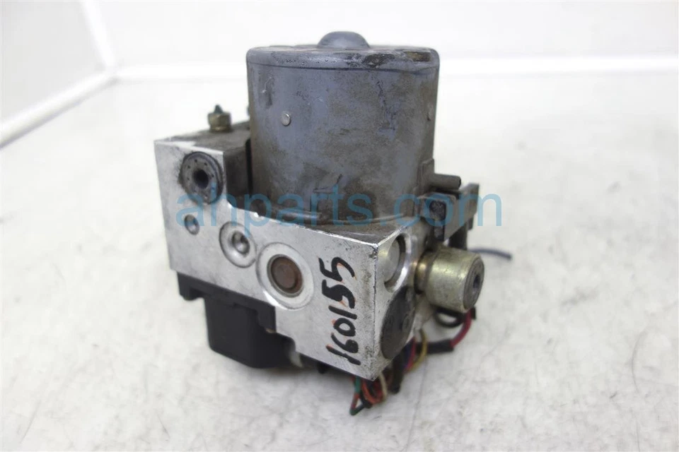 98 99 Infiniti I30 3.0L Bomba Abs Modulador Acumulador Anti Bloqueo 47600-0L715 Foto 2 de 4
