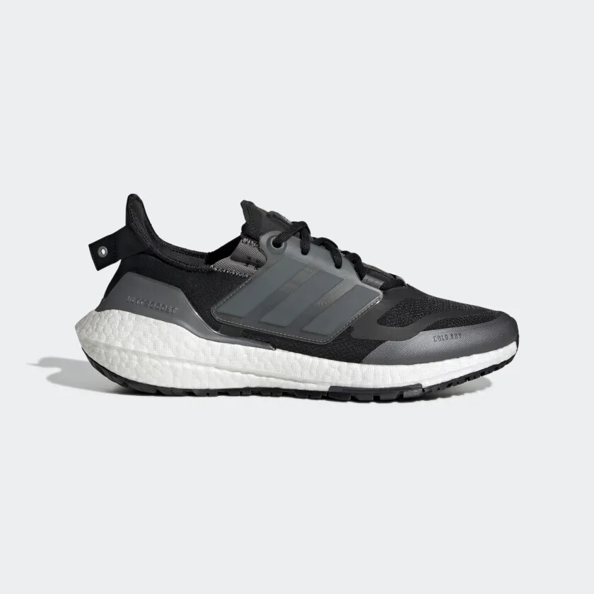 Adidas UltraBoost 22 US10 ADIDAS Ultraboost 22 Running Shoes Women main image 3