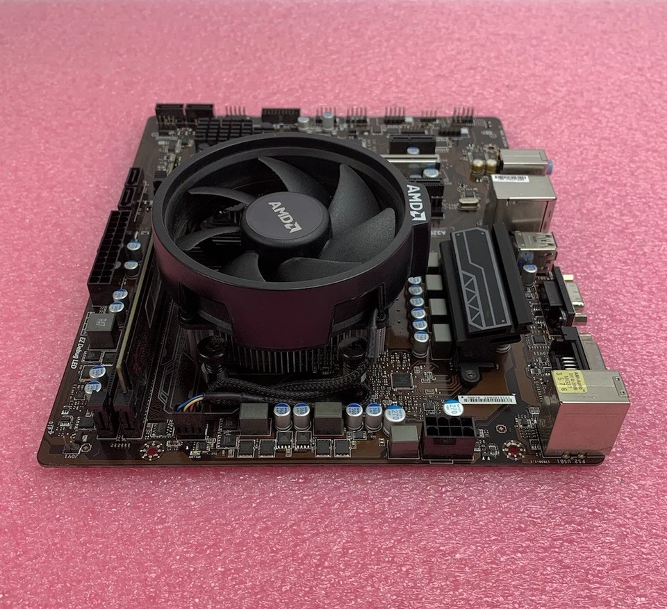 Placa madre MSI MS-7B38 Ver: 1.1 Ryzen 3 2200G 3.5GHz 8GB de RAM con escudo Foto 4 de 4