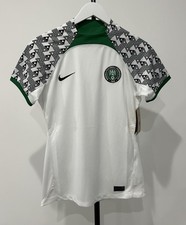 NEW NWT Women  s Nike FIFA Nigeria National Team 22/23 Home Soccer Jersey Size Sm