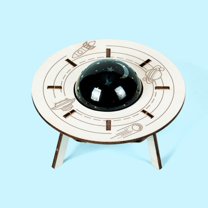 Modelo de nave espacial de madera cielo estrellado tira de luz controlado por voz juguete montado para