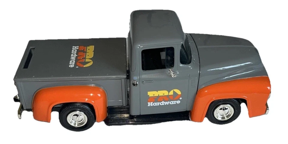Vintage ERTL DieCast Pro Hardware 1956 Ford F-100 Pick-Up Truck Bank With Key - Image 3 of 4