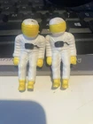 DINKY vintage GALACTIC WAR CHARIOT #361 - Original Pair Of Astronaut Figures