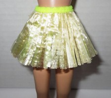 Vintage 1990 SKIPPER Doll HAWAIIAN FUN YELLOW Grass Hula SKIRT Barbie Mattel