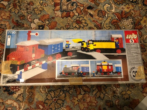 LEGO 7720 4.5v Battery Operated Diesel 