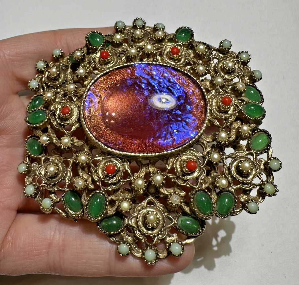 Broche Vintage Fleurs En Corail Et Pierre Verte - Doré Rosé, Très Bon état