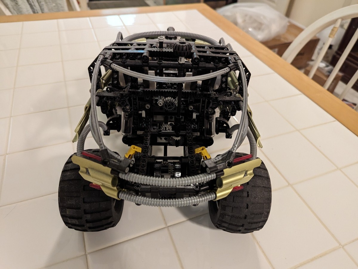 LEGO TECHNIC 8466 4X4 OFF ROADER 2001 | eBay