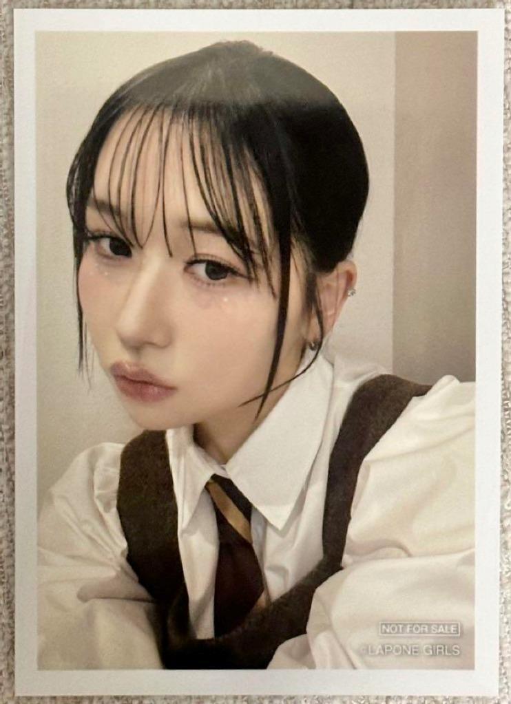 ME:I MOMONA 