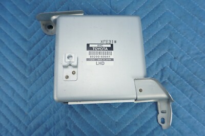 Lexus LX470 Suspension Control Module 89290-60041 OEM | eBay