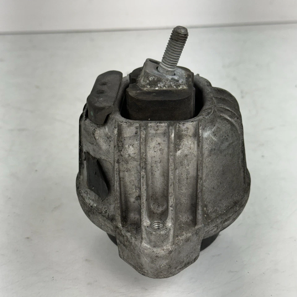 Левое переднее крепление двигателя для BMW 325i 328i 335i 2006 2007 2008 -2011 годов выпуска 139811 от оригинального производителя - Изображение 3 из 4