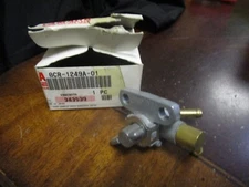 Yamaha OEM petcock new 8CR 1249A 01