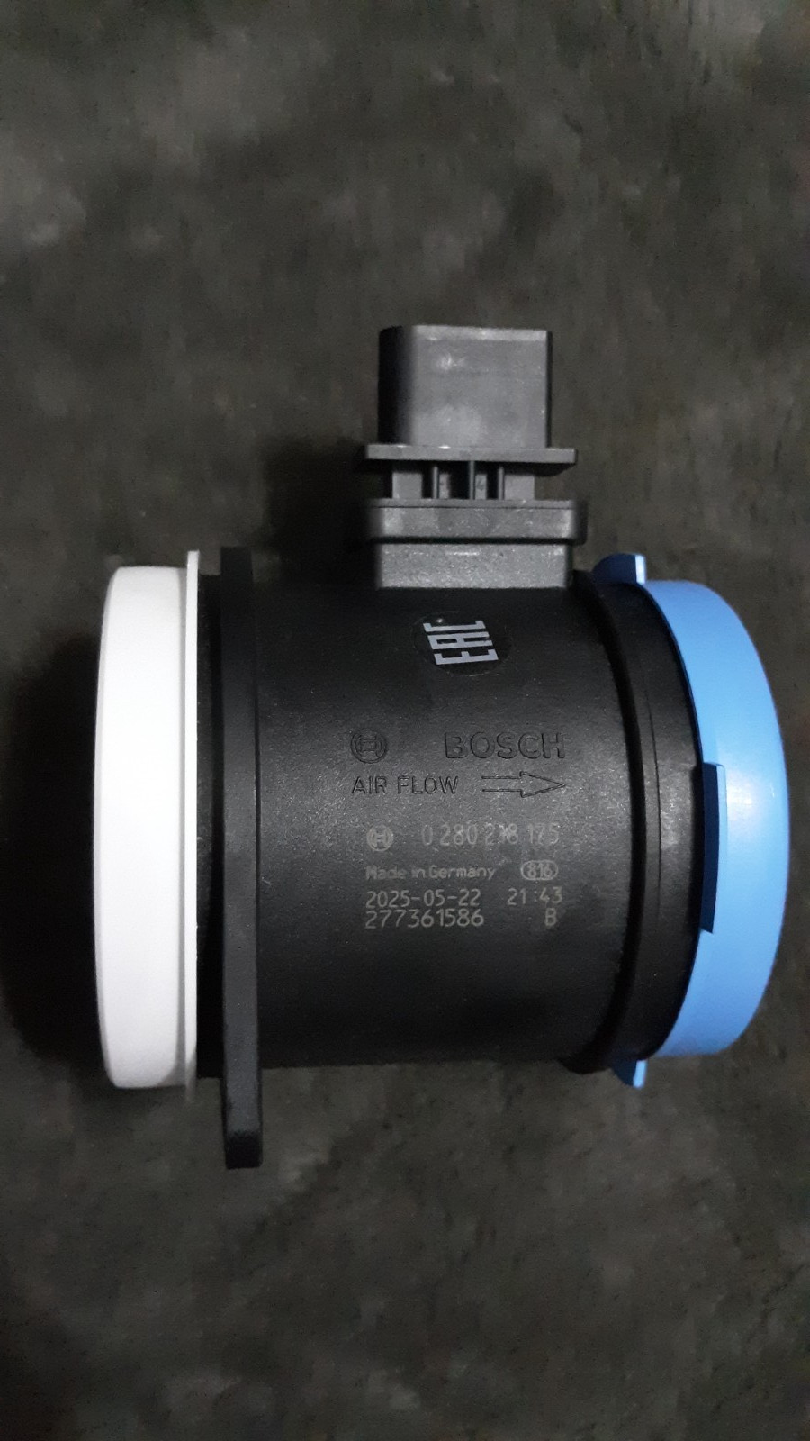 Maserati Ghibli 2014-2017 Front Right Mass air flow sensor P/N 670001543