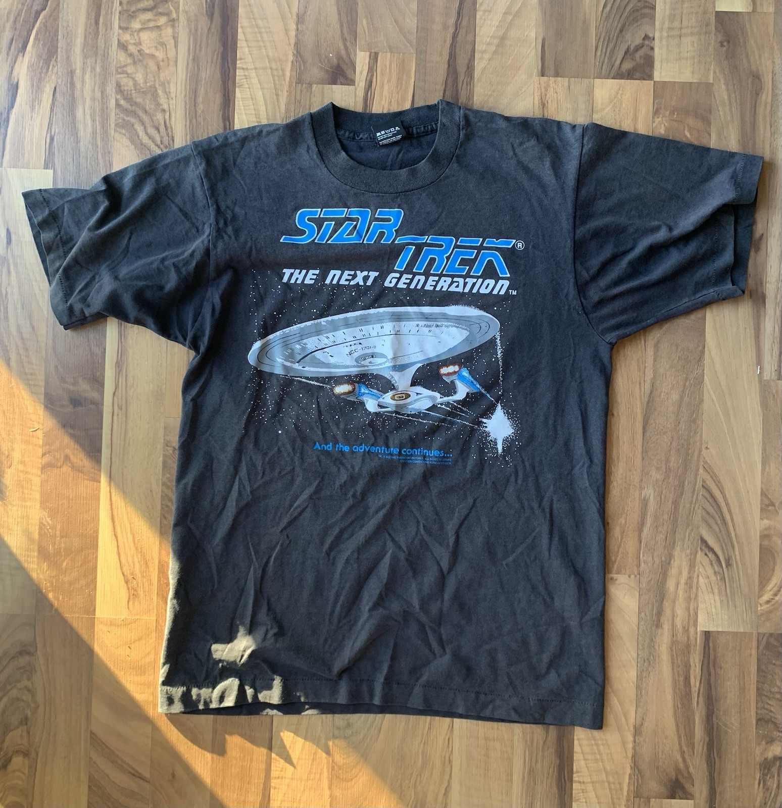 Vintage Star Trek T-Shirt Men's Large Made in USA Single Stitch Star Trek Tee