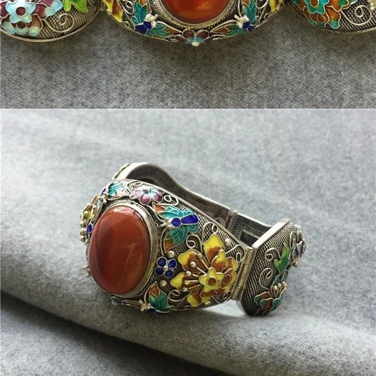 Brazalete abierto ajustable vintage de filigrana esmalte piedra roja joyería para mujer Foto 3 de 4