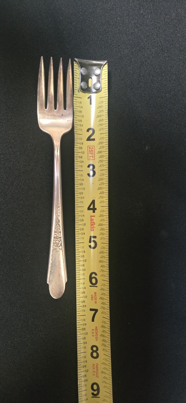 Vtg Wm Rogers And Son AA 6.5" Dessert/Salad Forks 8 Pieces Silver Plate Gardenia