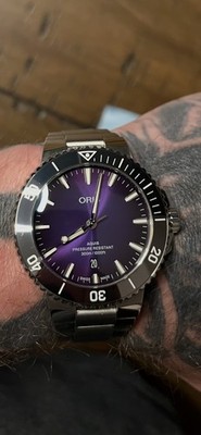 Oris Aquis Date Taste of Summer 43.5mm Purple Dial Automatic Diver Watch Box Set