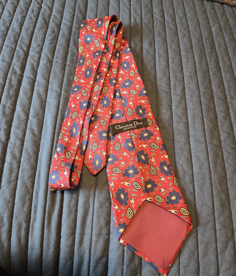 Lote de 8 Corbatas Christian Dior, Ferragamo, Oscar de la Renta, etc 100% Seda Foto 2 de 4