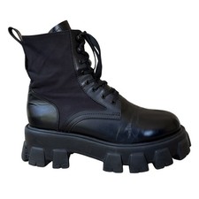 Stivali Prada Monolith neri in pelle e nylon taglia EU 39,5/US taglia 9,5