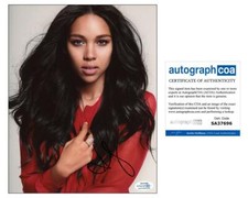 Alexandra Shipp "X-Men: Apocalypse" AUTOGRAPH Signed 8x10 Photo ACOA