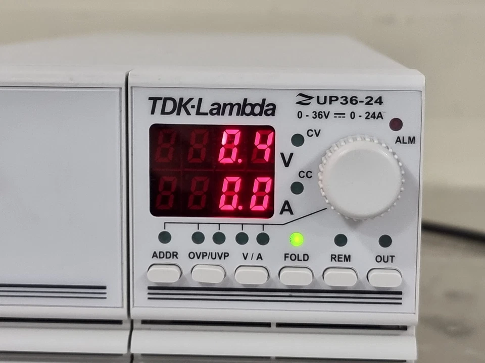 TDK LAMBDA REGULATED DC POWER SUPPLY ZUP36-24 0~36V 0~24A - Image 2 of 4
