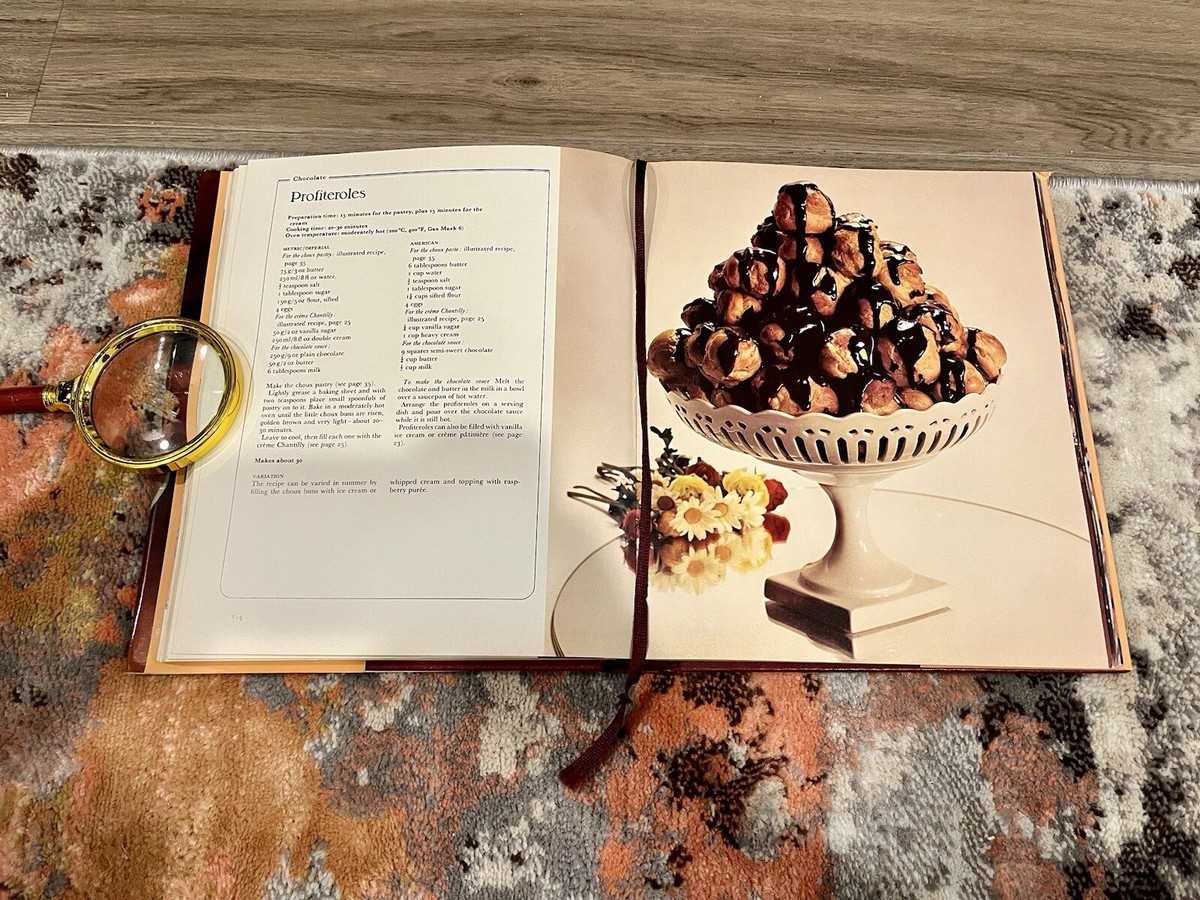Larousse Best Desserts Ever by Larousse Staff (1979, Hardcover
