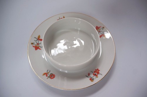 PIATTO FORMAGGIO VINTAGE ARZBERG BAVARIA CON COPERCHIO - Foto 2 di 4