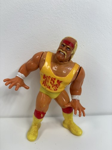 Hulk Hogan WWF Hasbro Wrestling Figure Series 1  1...