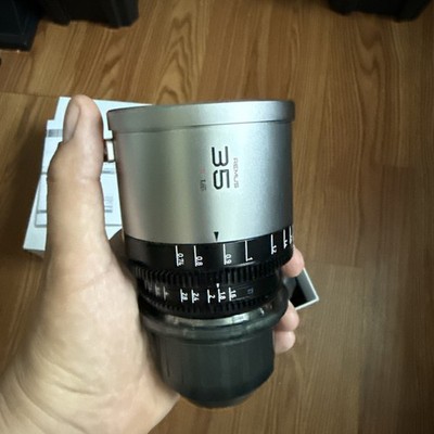 Blazar Remus 35mm T1.6 Super35 1.5x Anamorphic Lens ARRI PL #925