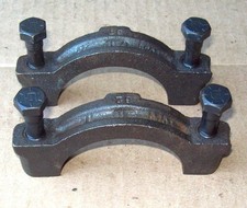 Gm Chevy Truck 10 Bolt Front Axle Differential Bearing Caps And Boltsgood Cond.