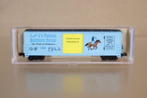 BEV-BEL 10051 N J & J's BALTIMORE CIRCUS GIRL on HORSE EVANS 50' BOX CAR WAGON | Zustand: New