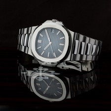 Patek Philippe Nautilus 5711/1A-010 Stainless Steel Blue Dial Complete Set 3