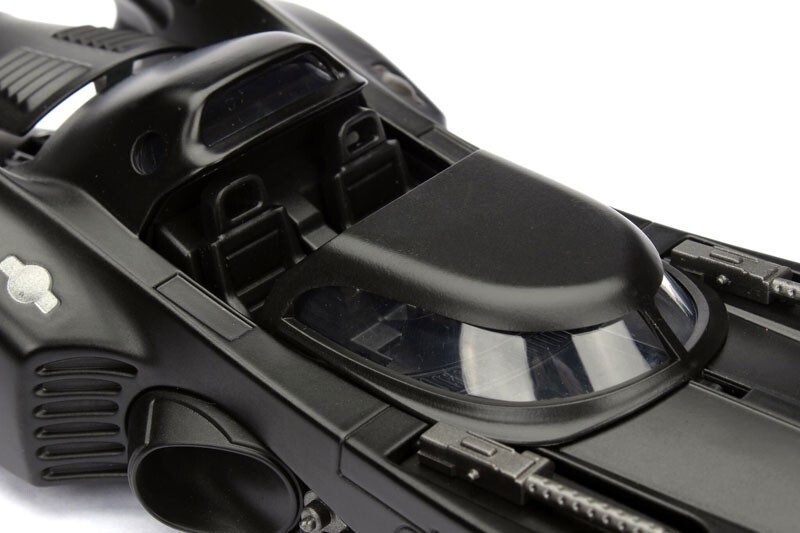 Đồ Chơi Xe Mô Hình JADA TOYS DC Comics Batman 1989 Batmobile W/Batman