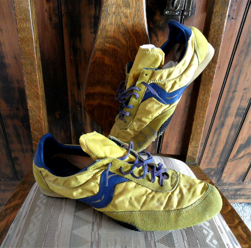 orig. 1978 Vintage SAUCONY PACESETTER SPIKES Track & Field Shoes Model 8834