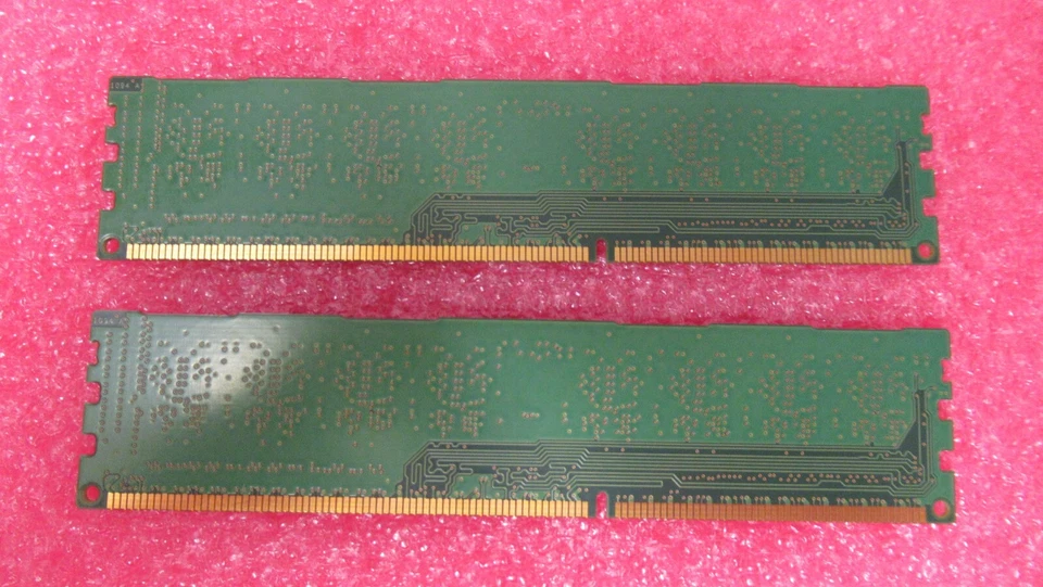 Micron MT8JTF25664AZ-1G6K1 CT25664BA160B.8FKD 4GB 2x2GB PC3-12800 CL11 Memory - Image 3 of 4