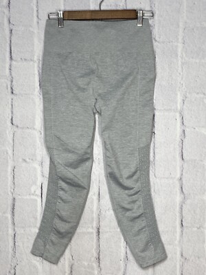 Fabletics Grey Sync High Waisted Perforated 7/8 Seamless Leggings Women's Sz M