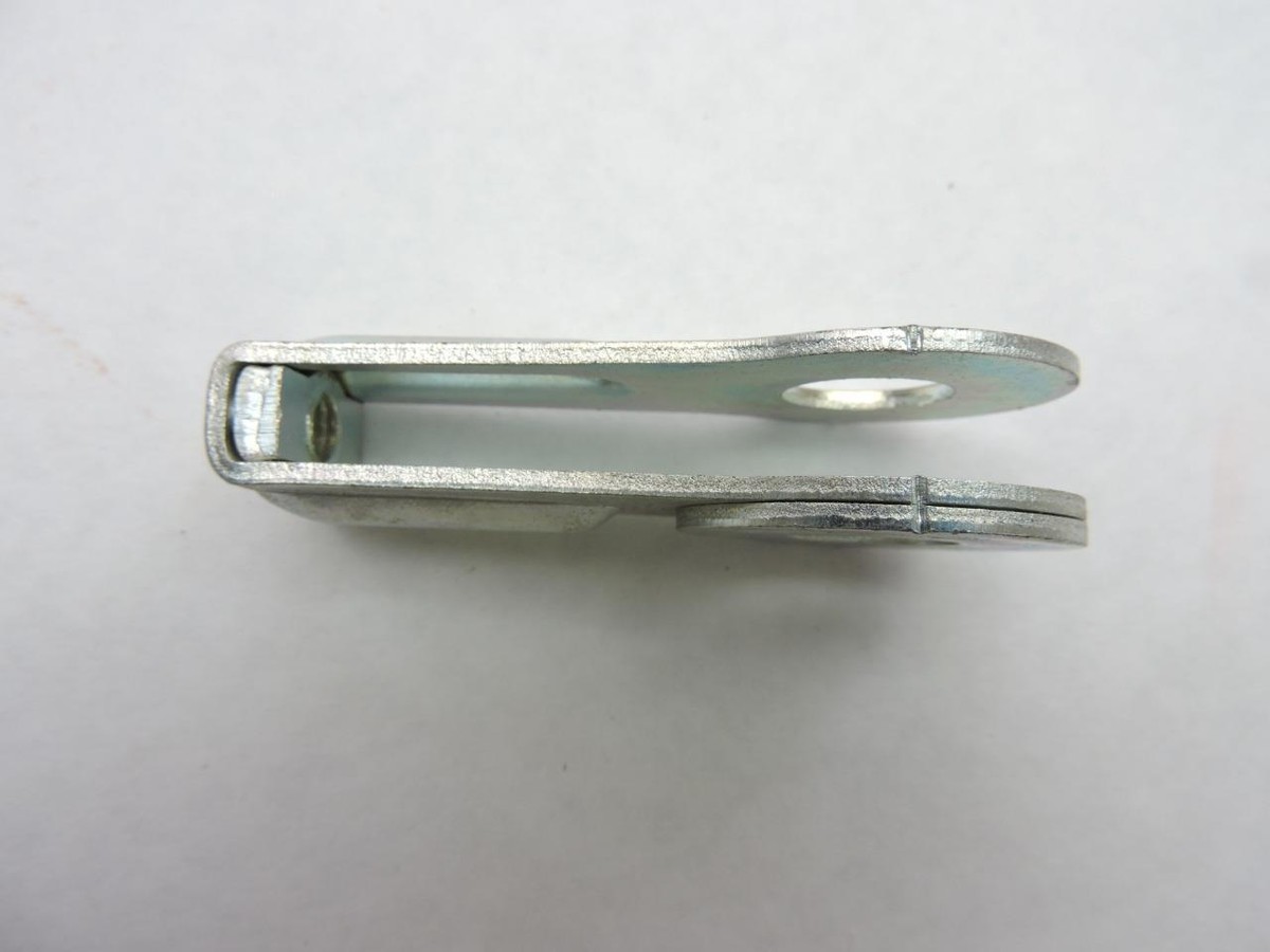 33040-1010 NOS Kawasaki Chain Adjuster KE125-A9 KE175-D2 KZ250-L1