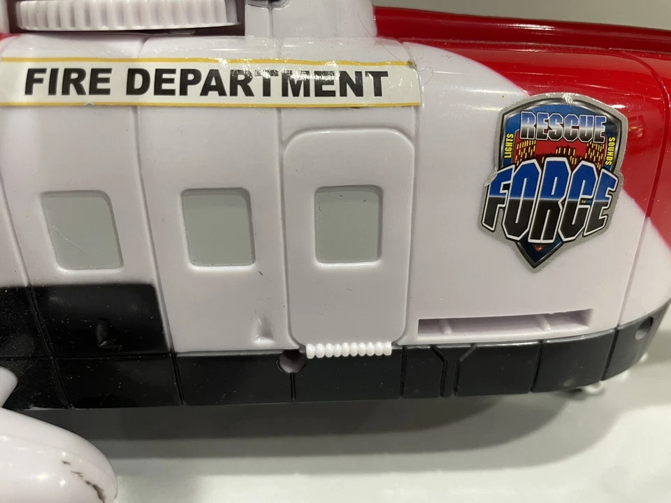 2009 Hasbro Tonka Fire Department Rescue Vehicle Helicopter #04955 - Image 2 of 4