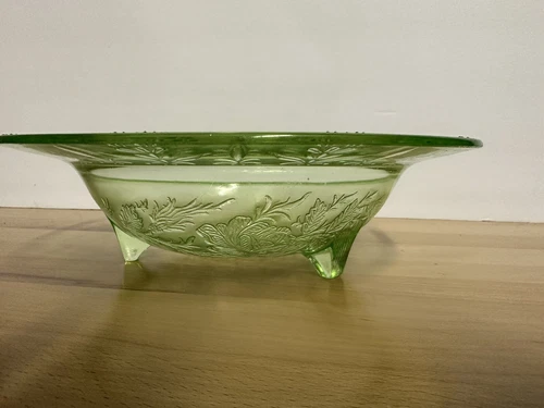 URANIUM GREEN Depression GLASS 3 Footed legged FRUIT Large BOWL Glows FLowers