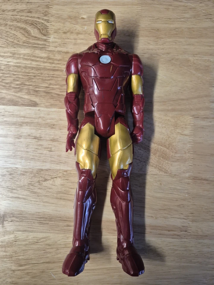 LOTE. de bonecos de ação de super-heróis 11 no total. Marvel Avengers, Justicer League, etc. - Imagem 2 de 4