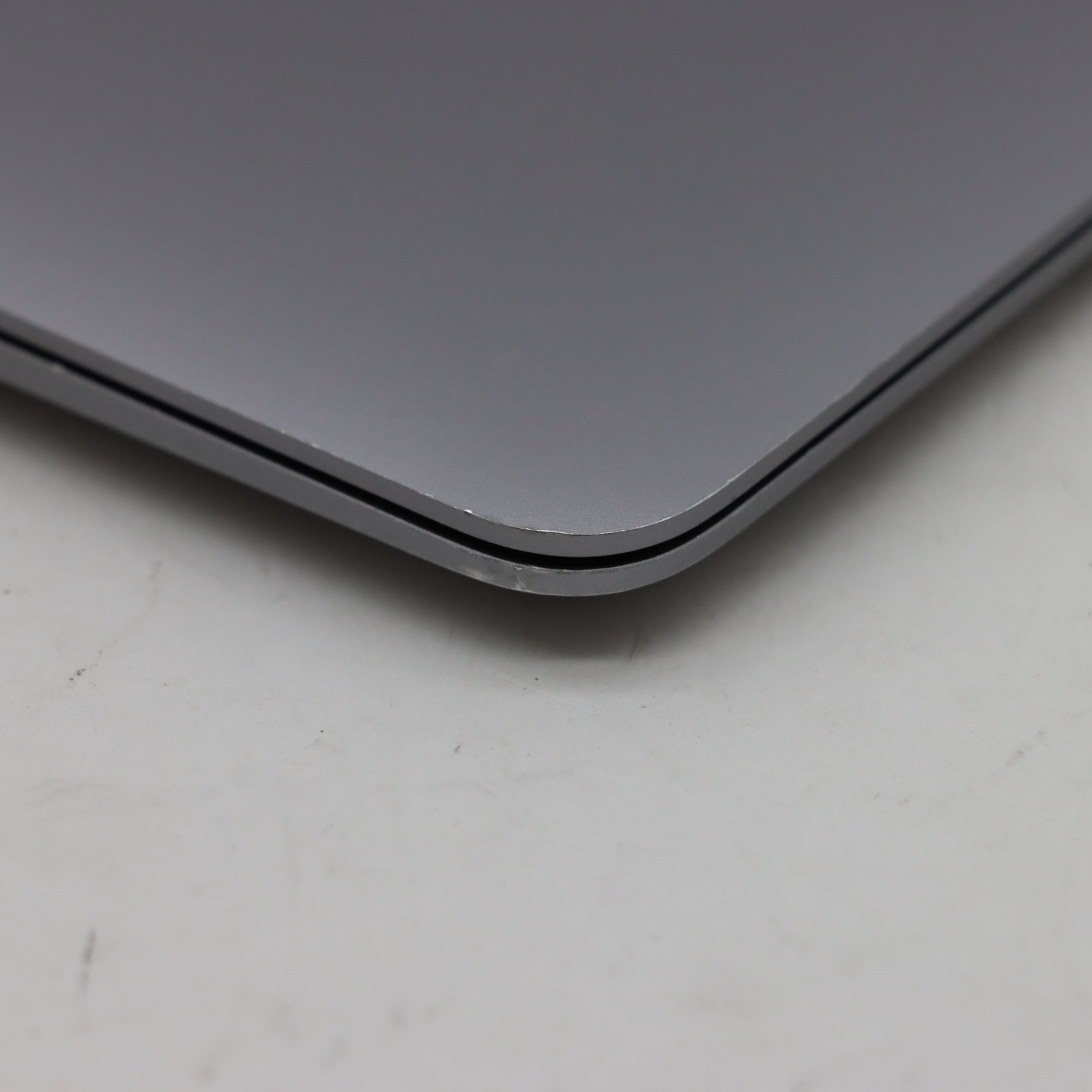 Apple MacBook Air 13.3" 2020 - A2337 - M1 - 8GB - 256GB SSD