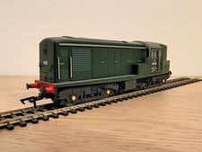 Heljan 1500 .OO Gauge Class 15 D8200 in Plain BR Green. Pre owned.